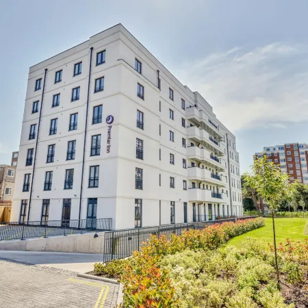 Premier Inn Bournemouth West Cliff