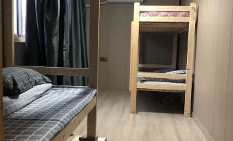 Shanghai Cailutong Hotel