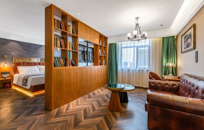 James Joyce Coffetel Hotel (Langfang High-Speed Railway Station Wanda Plaza)
