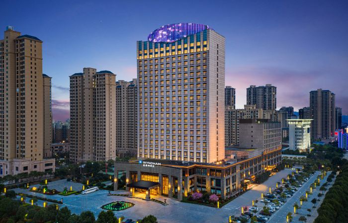 Wyndham Xinyang Downtown