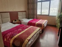Langxian Wenxin Hotel Hotels near Wolong Stone