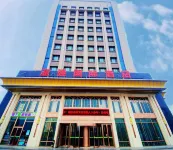 Yaqiang International Hotel (Gongliu Yaqiang Branch) Hotel dekat Tokkuztara Station