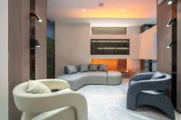 Qifari Hotel (Guigang Pingnan Central Plaza)