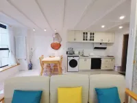 Baoding East Station Yuyu Loft Living Apartment