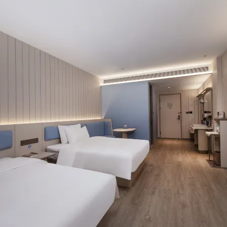 HanTing Hotel (Bozhou Lixin Government Affairs Center)