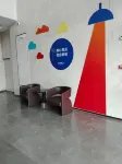 Jingcheng Homestay (Zhengzhou West Railway Station Wuyue Plaza)