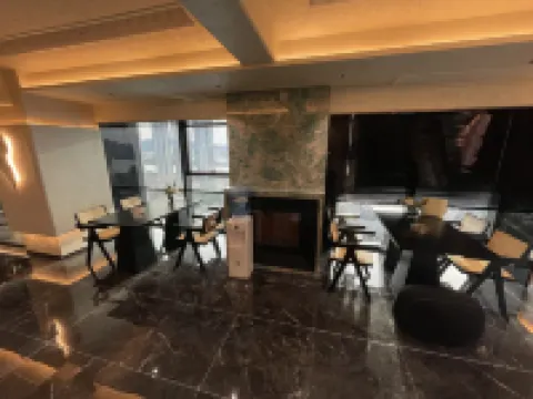 長沙賓際·雲端酒店（五一廣場培元橋地鐵站店）