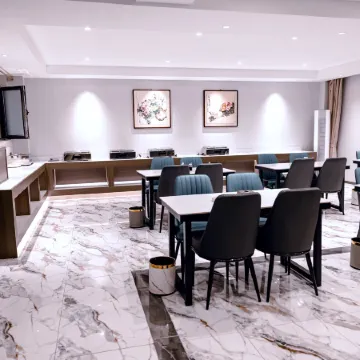 Fanshi Zhonghui Yuecheng Hotel