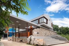 Taiyang Wild Luxury Art Hotel