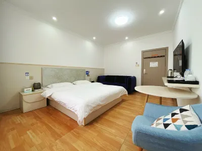 Guigang Yueshang Hotel (Jiangnan Middle School Vocational Education Center) Hoteller i Gangnan District