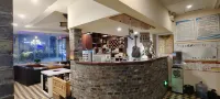 Qiu Youth Inn