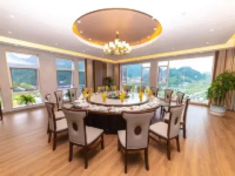 Zhaxi Yingxiang Grand Hotel Hoteles en Weixin