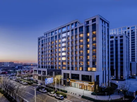 LAVANDE HOTEL (Tangshan Central Hospital Branch) Отели рядом с достопримечательностью «Tangshan Normal University (University Road Campus)»