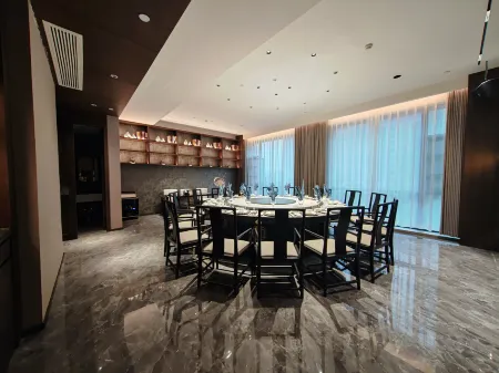 Zhongyu Grand Hotel Отели в г. Линьшуй