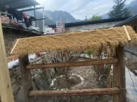 Zhuoma Wooden Lodge Hotels near Songping Valley Scenic Area