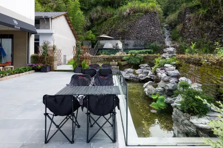 Clear Mountain Azure Lodge at Mount Sanqingshan Отели рядом с достопримечательностью «West Coast Scenic Area»