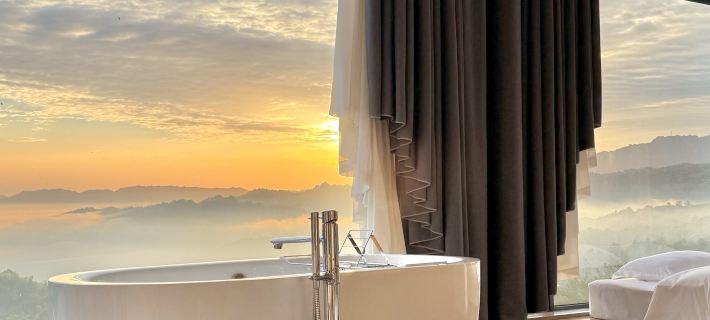 Bifengxia Mountain View Cloud Sea Homestay Hotels in Ya'an