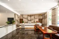 Songpan Kerry Hotel (Huanglong Jiuzhai High speed Railway Station Branch) - Kitchens