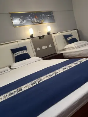 Shunan Hotel (Wuwei Wuzhong Branch) Hotels near Migong Temple