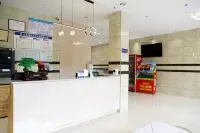 Qichun New Land Hotel