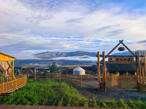 Baihaba Chaoqiu Mountain Guesthouse فنادق في خا با خه