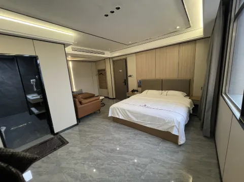 Maple Leaf Boutique Hotel - Yingtan