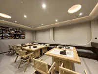 JOY.HOTEL - فطور