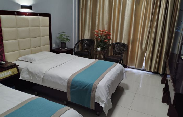 Danfeng Hongji Hotel
