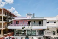 Ellys Home Hotels in Semporna