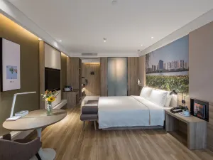 Atour Hotel (Suining Chuanshan High-speed Railway Station)