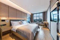 Morning Inn Hotel (Shaoyang High-Speed Railway Station Weiyuan Plaza) Hotels near Shaoyang University (Southeast to Shaoyang Bureau of Commerce)
