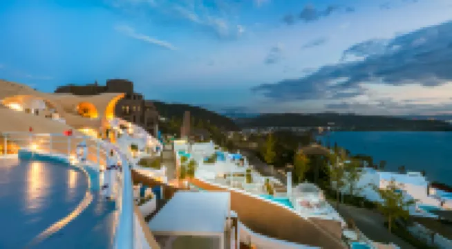 大理松雲半山海景酒店