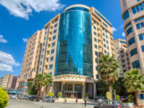 Elilly International Hotel Hotels near Chiromeda Market