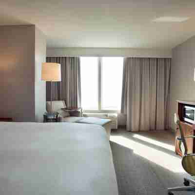 DoubleTree by Hilton Biloxi Rooms