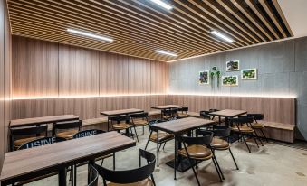 Pebble Motel (Chengdu Tianyu Road Metro Station Store)