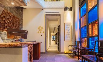 Floral Lux Hotel· Tongli Mingyuan Homestay