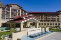 Xinjiang Heavenly Holy Spring Resort Hotel Hotel di Shawan County