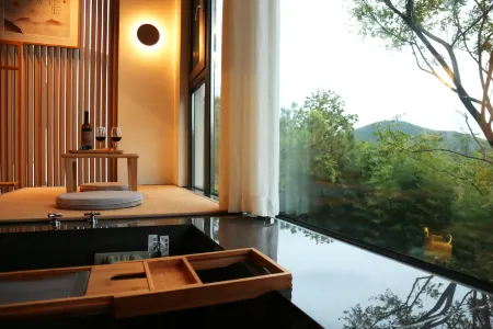 Zhuoyue Health Hot Spring Homestay