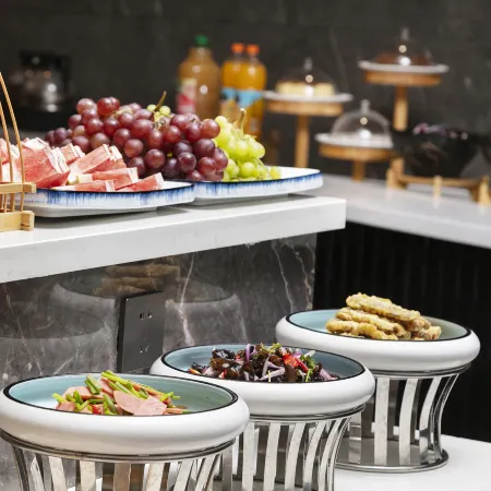 Moshang Light Luxury Hotel (Lankao South Station)