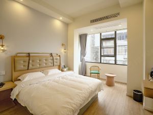 AnYu Boutique Hotel (Daguanlou Guanying Ancient Street Branch)