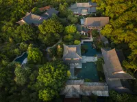 Guilin · Boxin Senshe Park Hotel Hotels near Datoushan