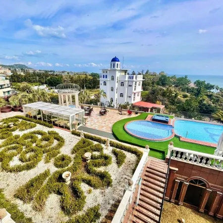 GoldOne Hotel & Suites