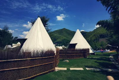 Anji Field Song Stream Wilderness Hot Spring Tribe