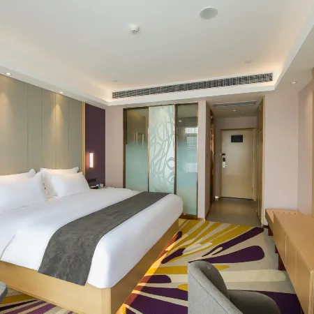 Lavande Hotel (Panzhou Donghu Park Caihongqiao)