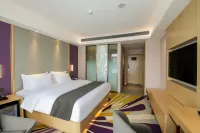 Lavande Hotel (Panzhou Donghu Park Caihongqiao) Hotels in Panzhou