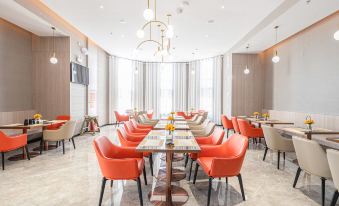 Echarm Hotel (Ezhou Yinhai Longcheng)