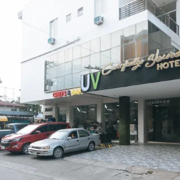 UrbanView @ Lacson Street Bacolod City by RedDoorz