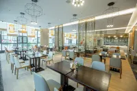 Mercure Realm Hotel (Danyang Government Pharmaceutical Vocational College Branch) - พร้อมอาหารเช้า