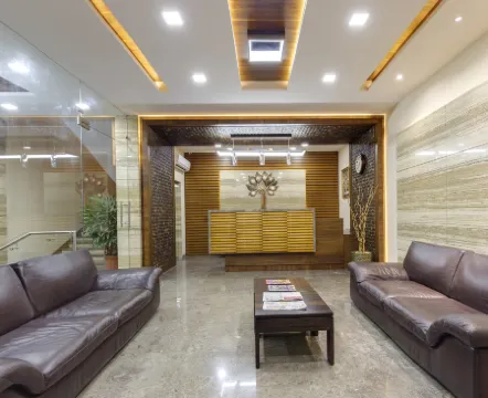 Hotel Silver Oak Near Ambabai Temple Kolhapur