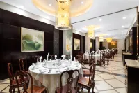 Sanding Huayue Hotel